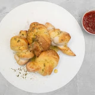 Garlic Knots