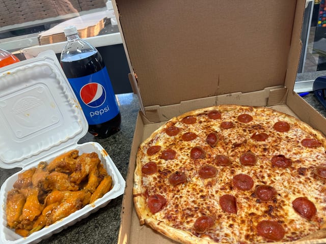Large 17" Pizza with One Topping & 30 Wings Special.