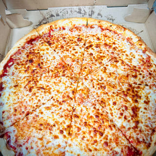 17'' X-Large Chicken Pizza Pick Up Special